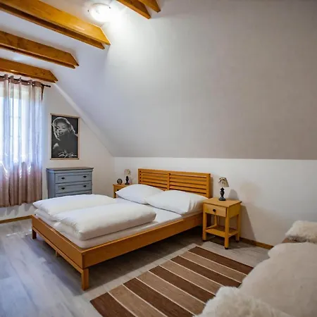 Chata Pri Belianskom Tajchu Banská Štiavnica