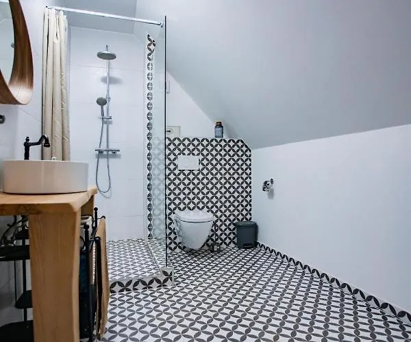 Chata Pri Belianskom Tajchu * Banska Stiavnica